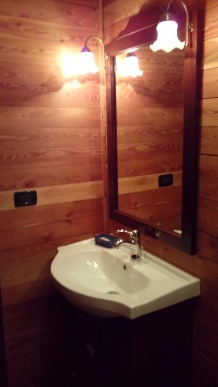 Albergo Martinet Vernante Exteriör bild